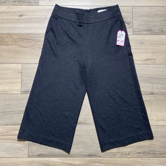CAbi‎ Women 188 Ponte Gaucho Pants Wide Leg Size 8 Charcoal Gray Style 188 - Picture 1 of 14